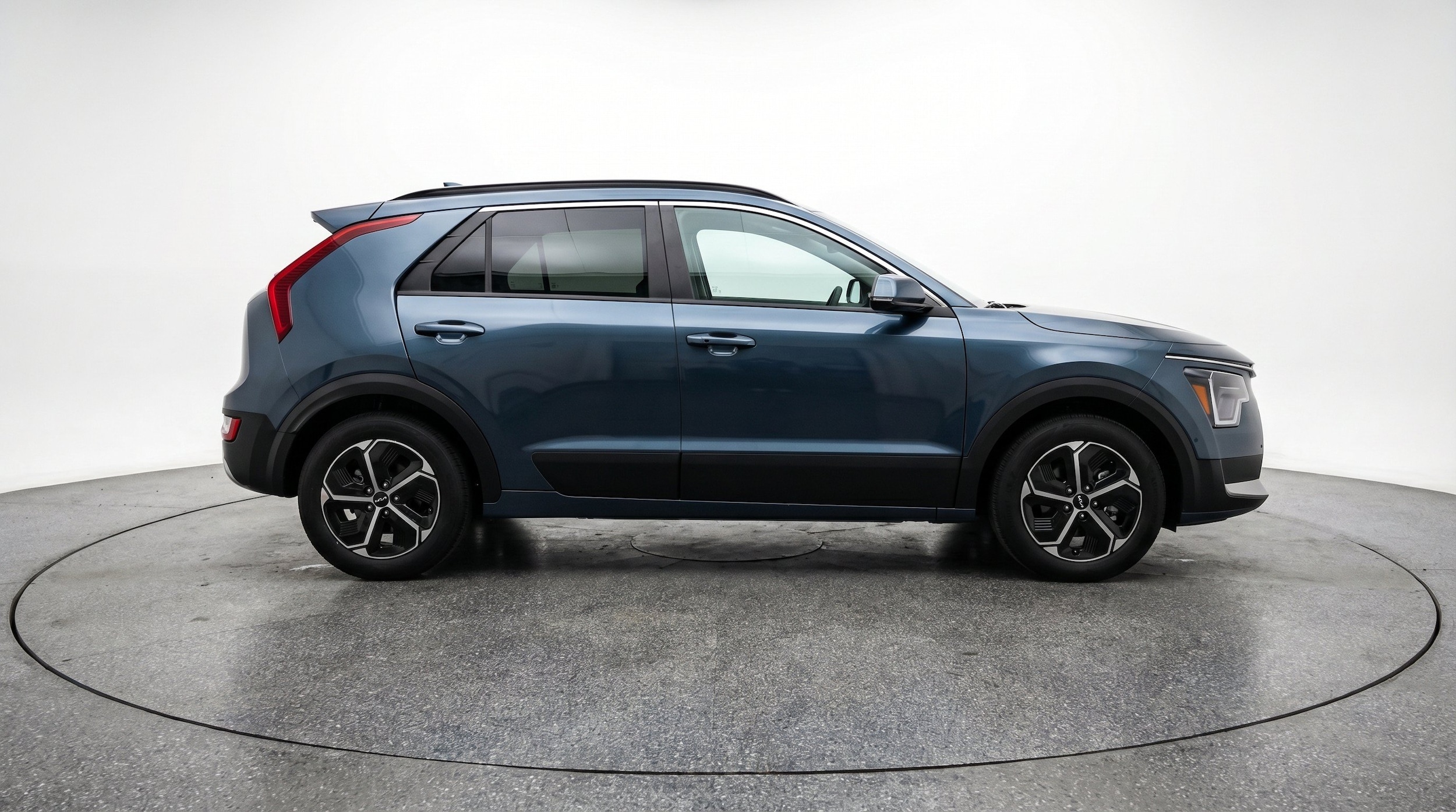 Thumbnail: 2026 Kia Niro - 11