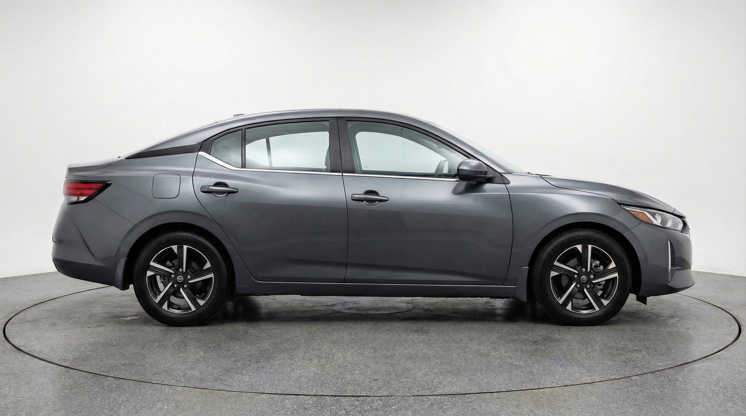 Thumbnail: 2025 Nissan Sentra - 11