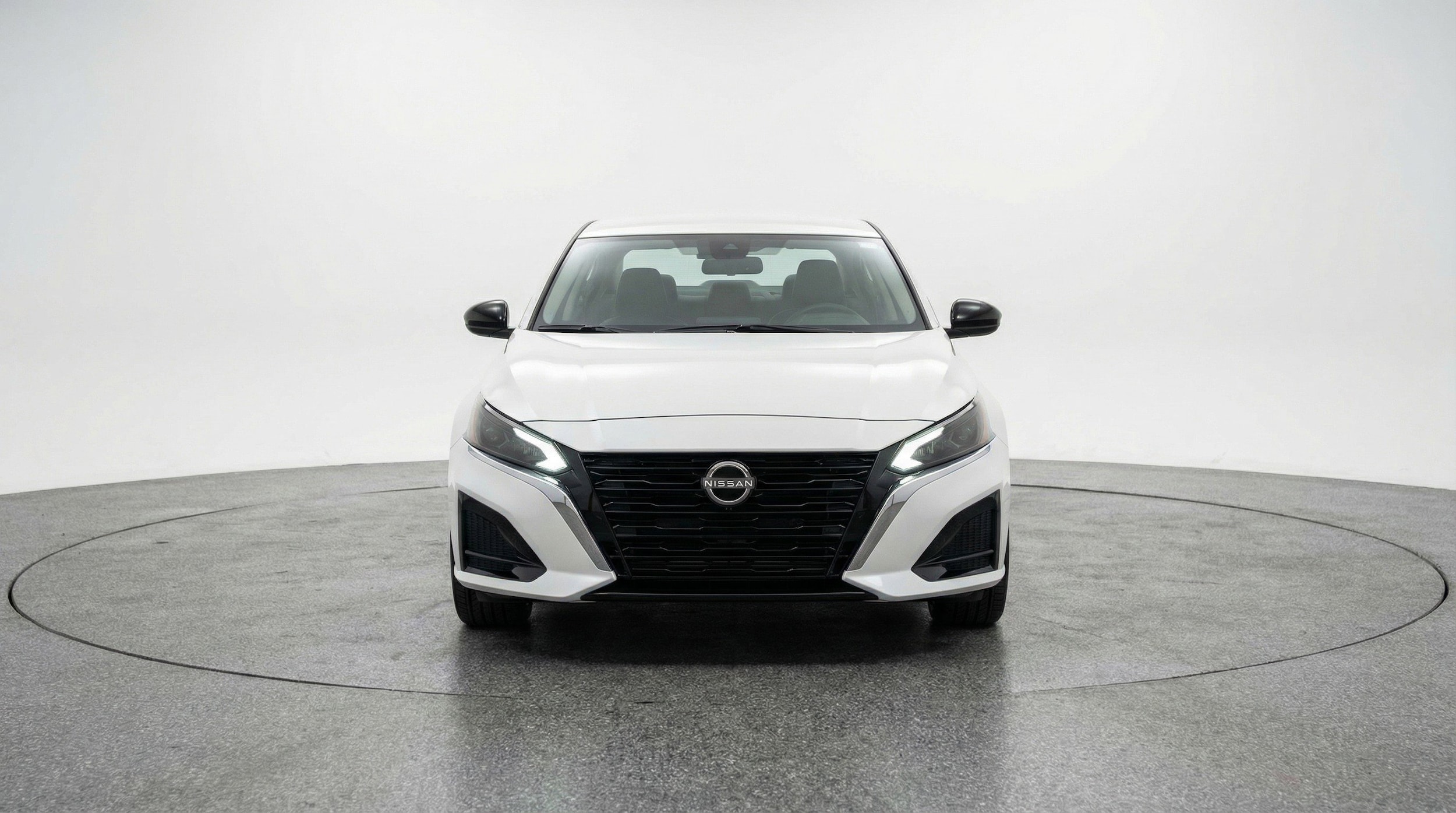 Thumbnail: 2025 Nissan Altima - 2