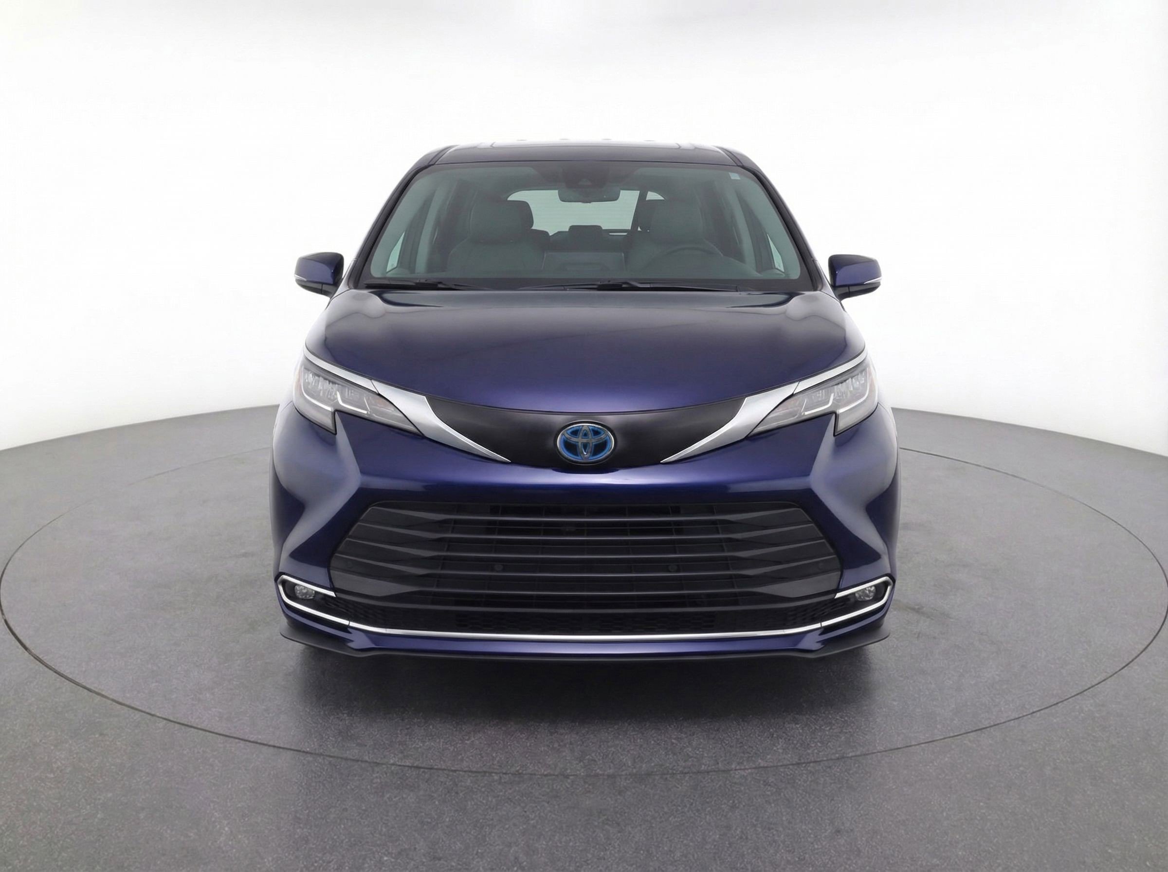 Thumbnail: 2024 Toyota Sienna - 2