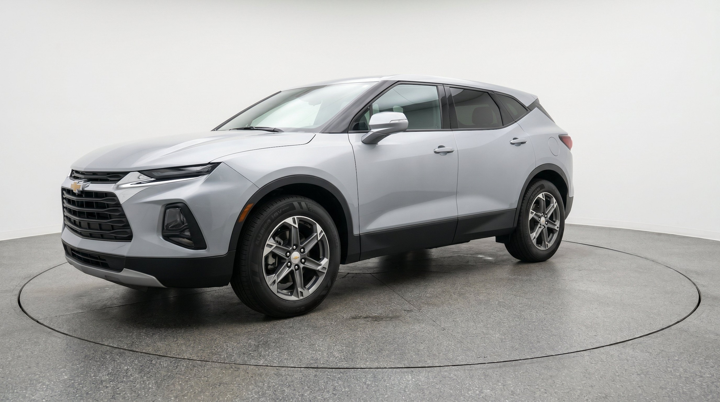 Thumbnail: 2025 Chevrolet Blazer - 3