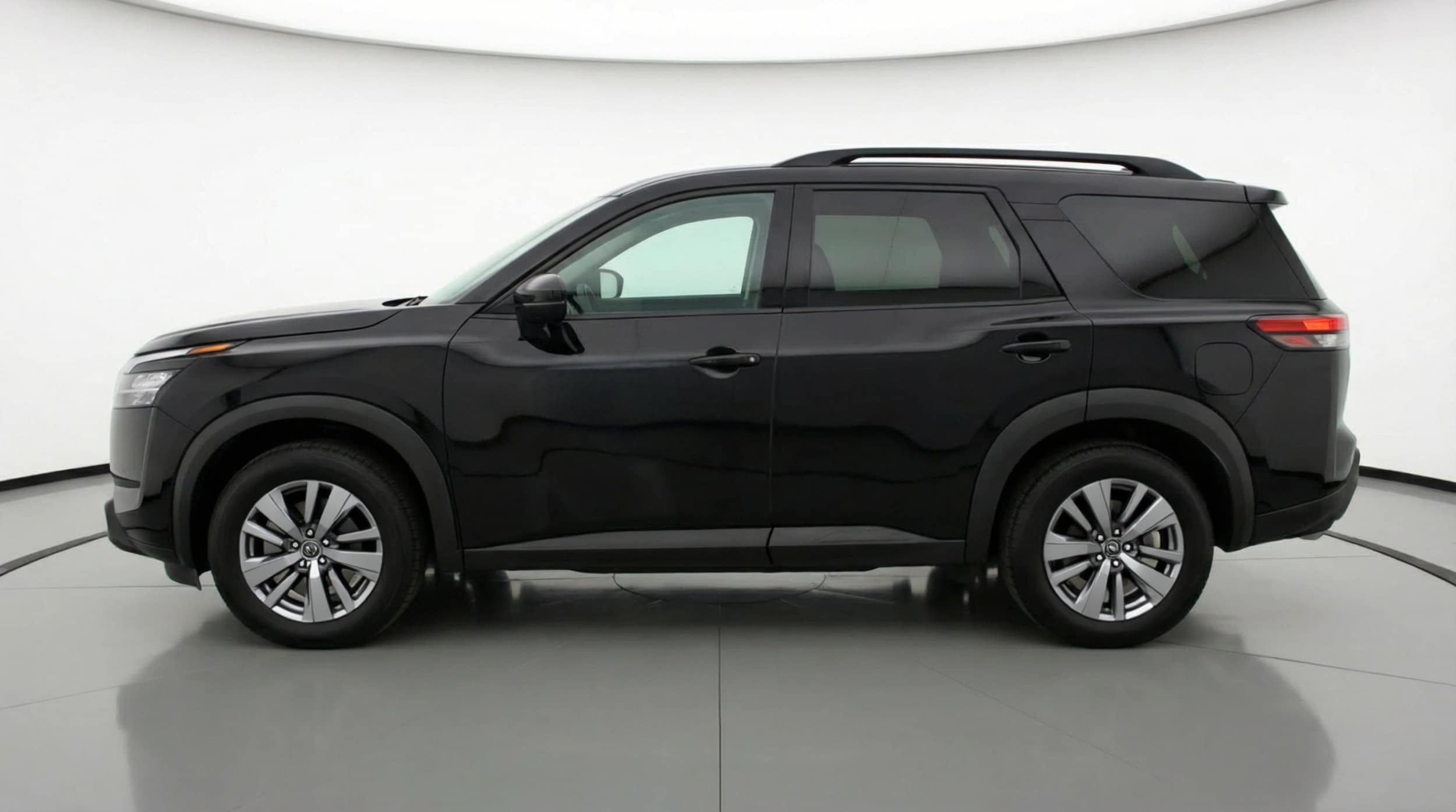 Thumbnail: 2025 Nissan Pathfinder - 4