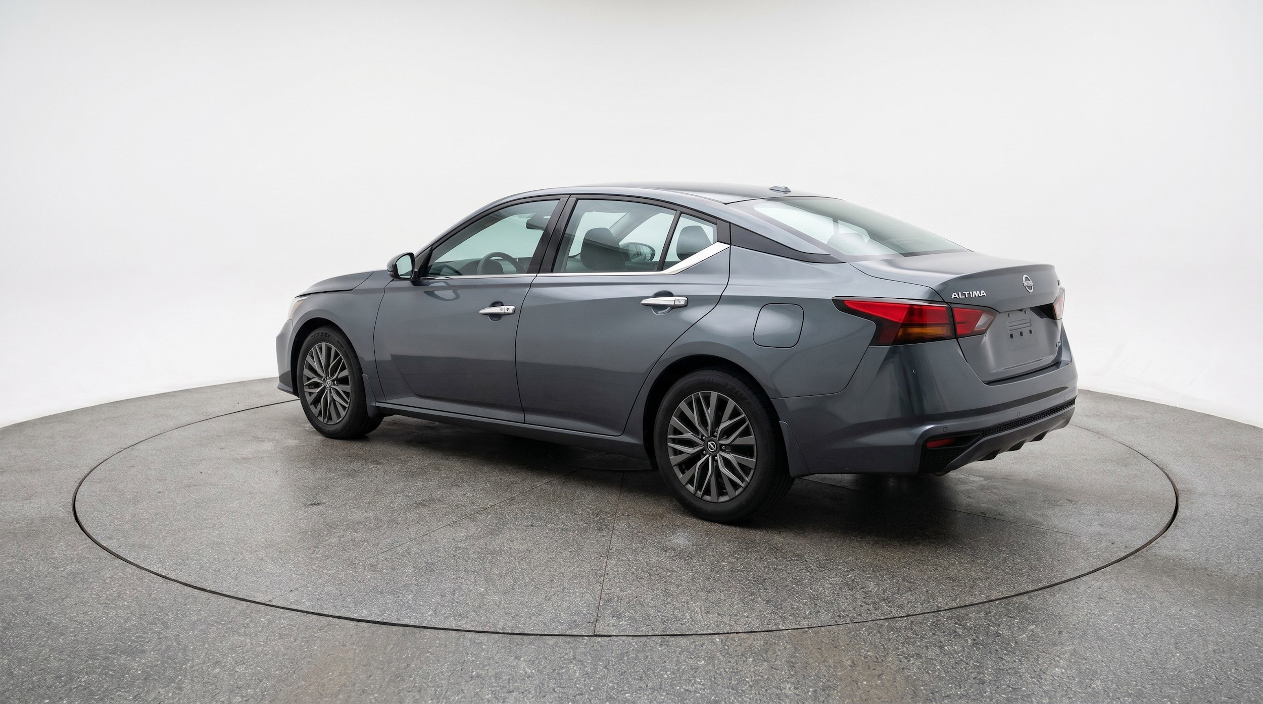 Thumbnail: 2025 Nissan Altima - 6