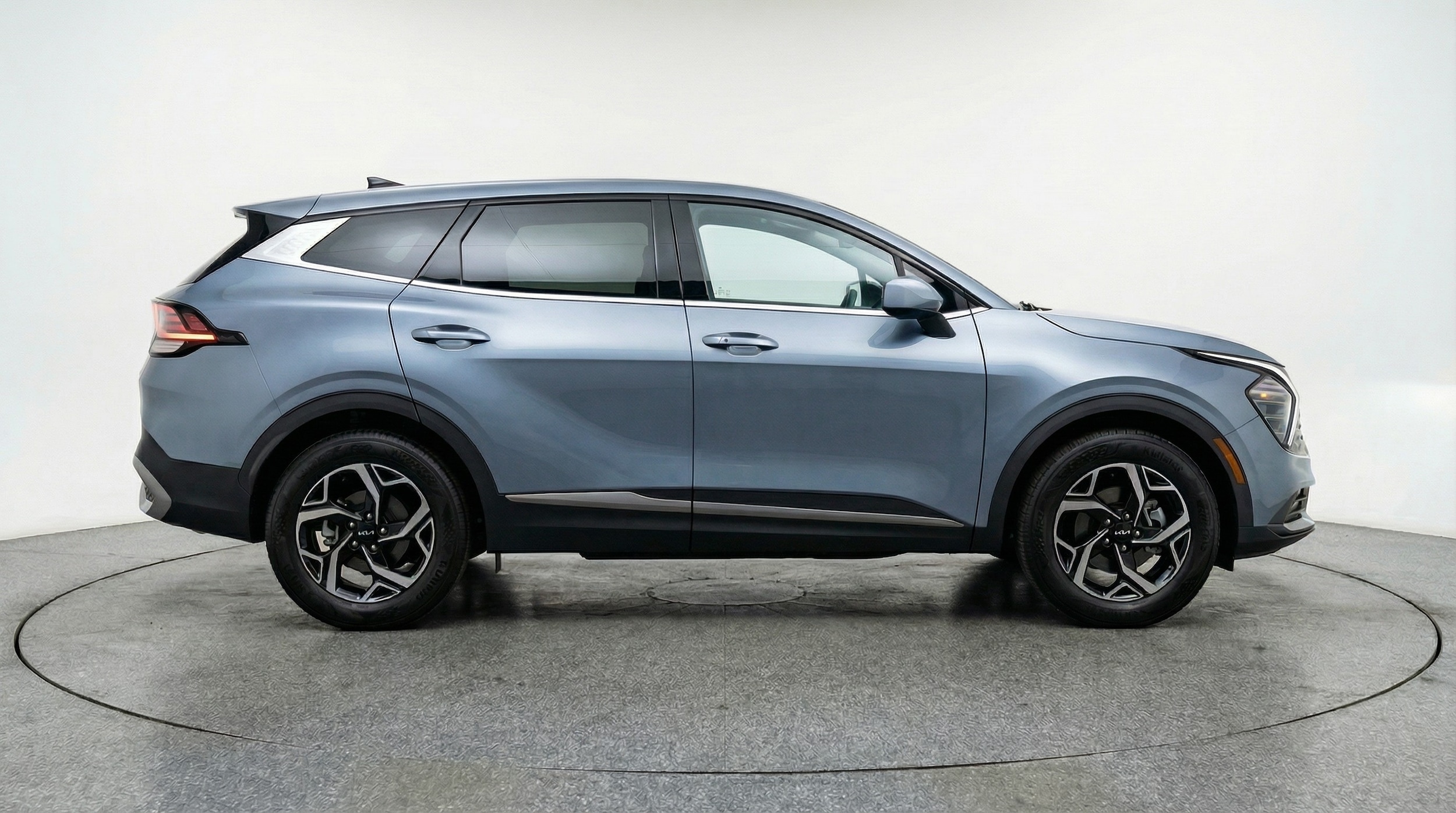 Thumbnail: 2025 Kia Sportage - 8