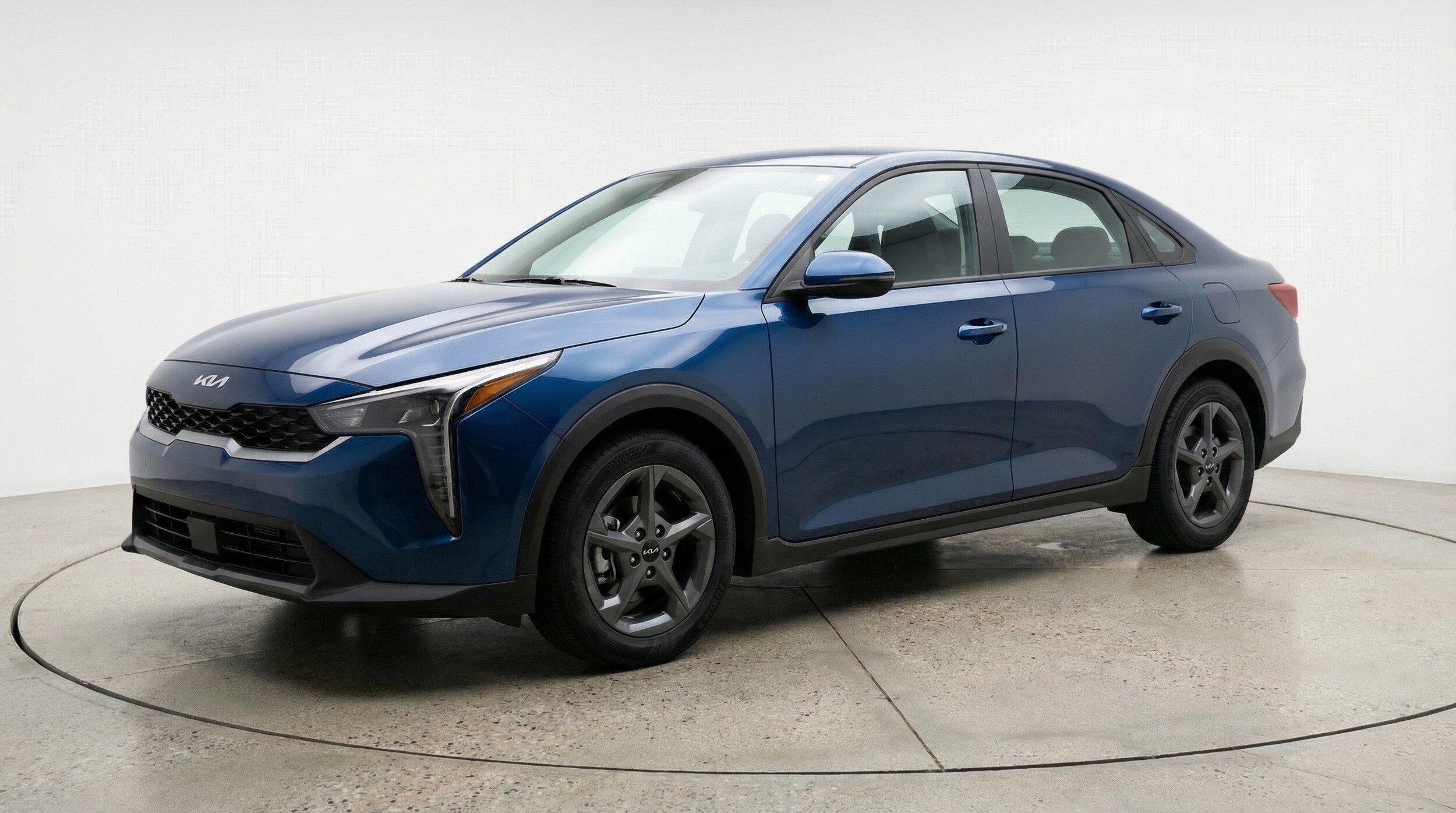 Thumbnail: 2025 Kia K4 - 3