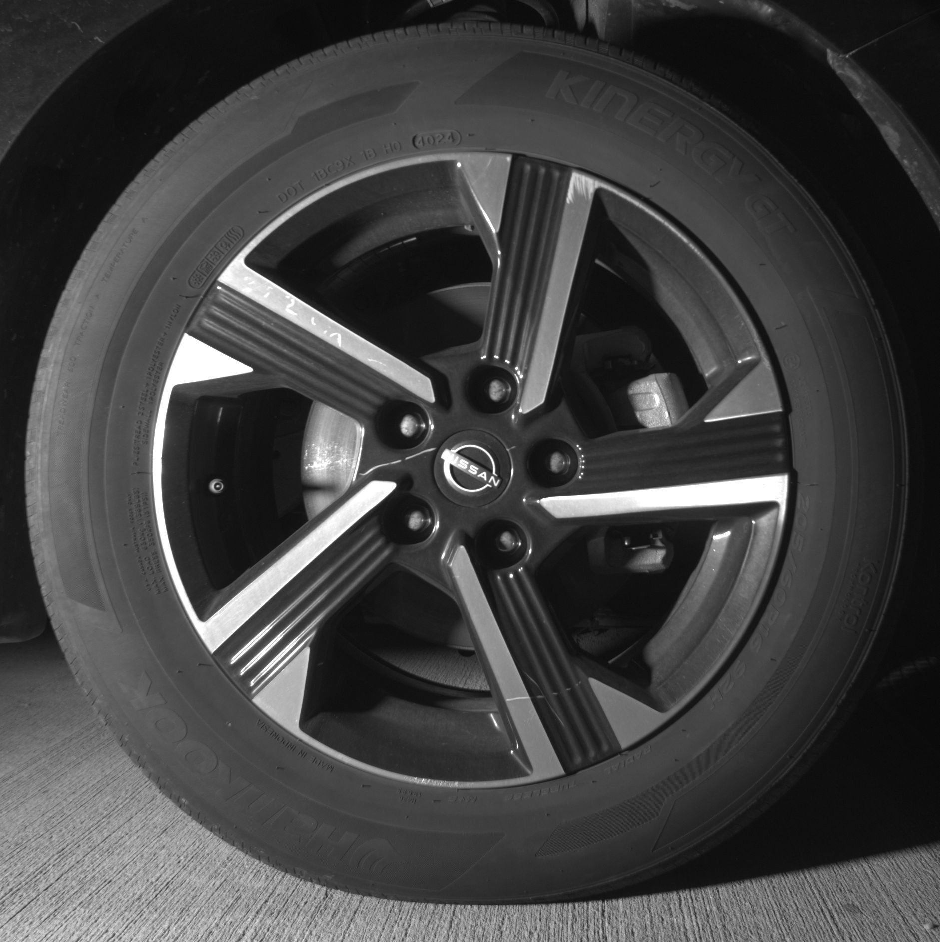 Thumbnail: 2025 Nissan Sentra - 10