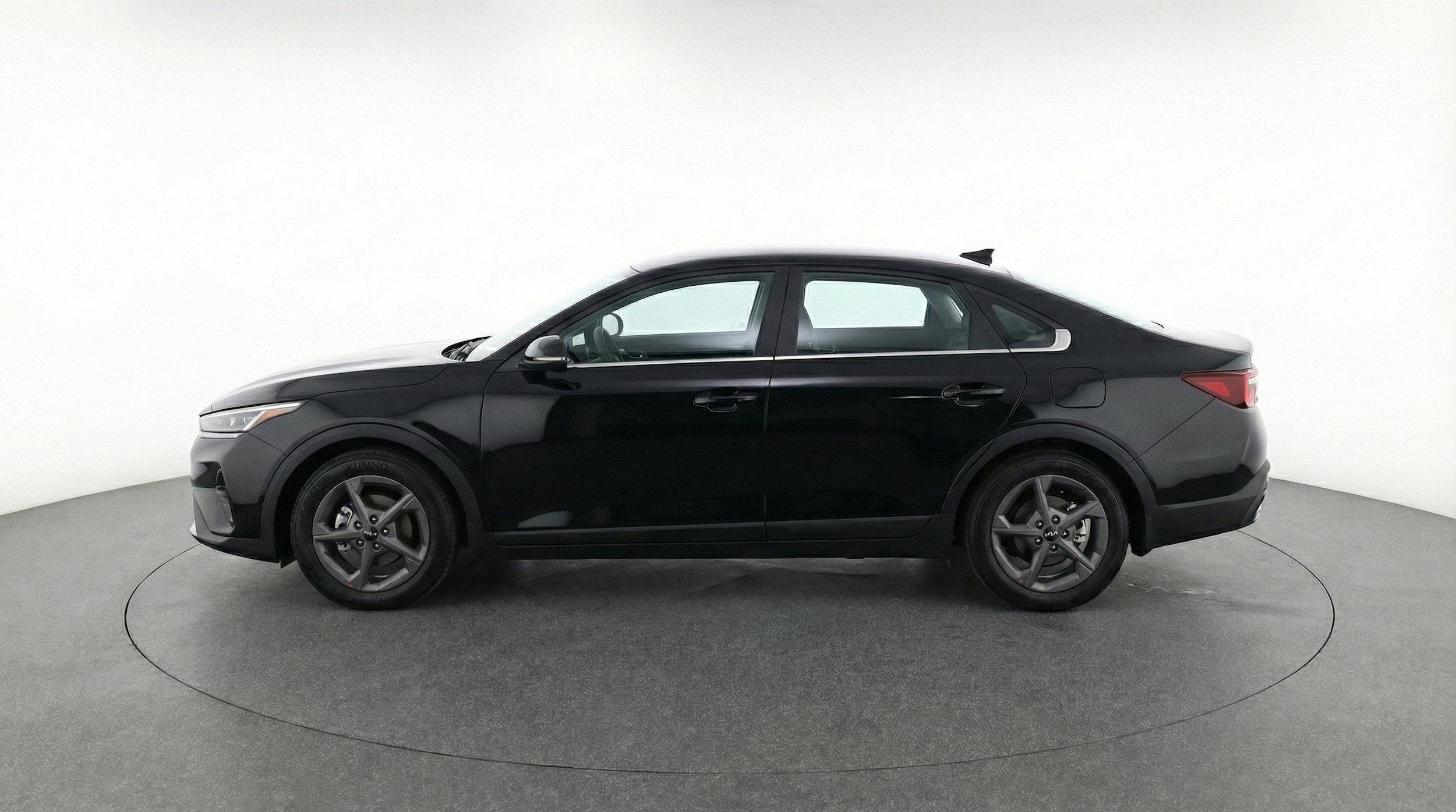 Thumbnail: 2026 Kia K4 - 5