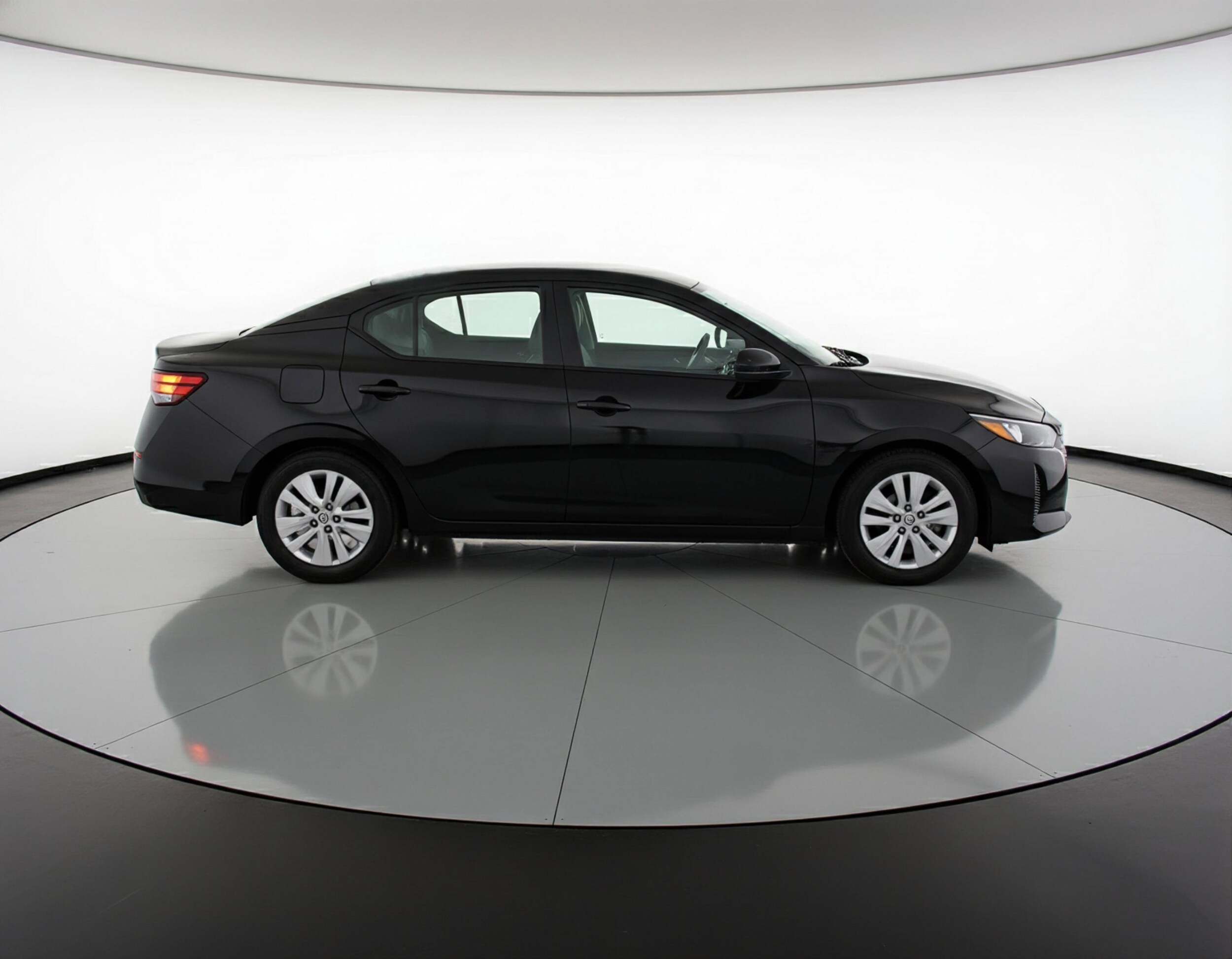 Thumbnail: 2025 Nissan Sentra - 11