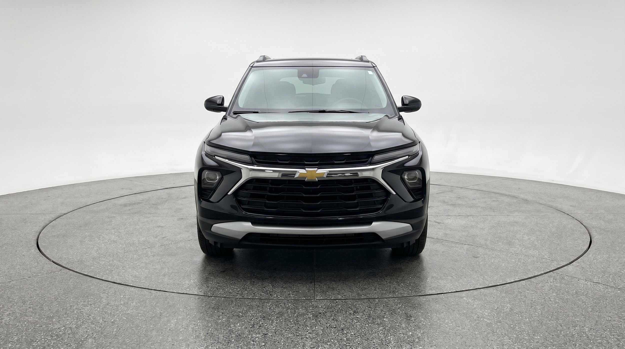 Thumbnail: 2025 Chevrolet TrailBlazer - 2