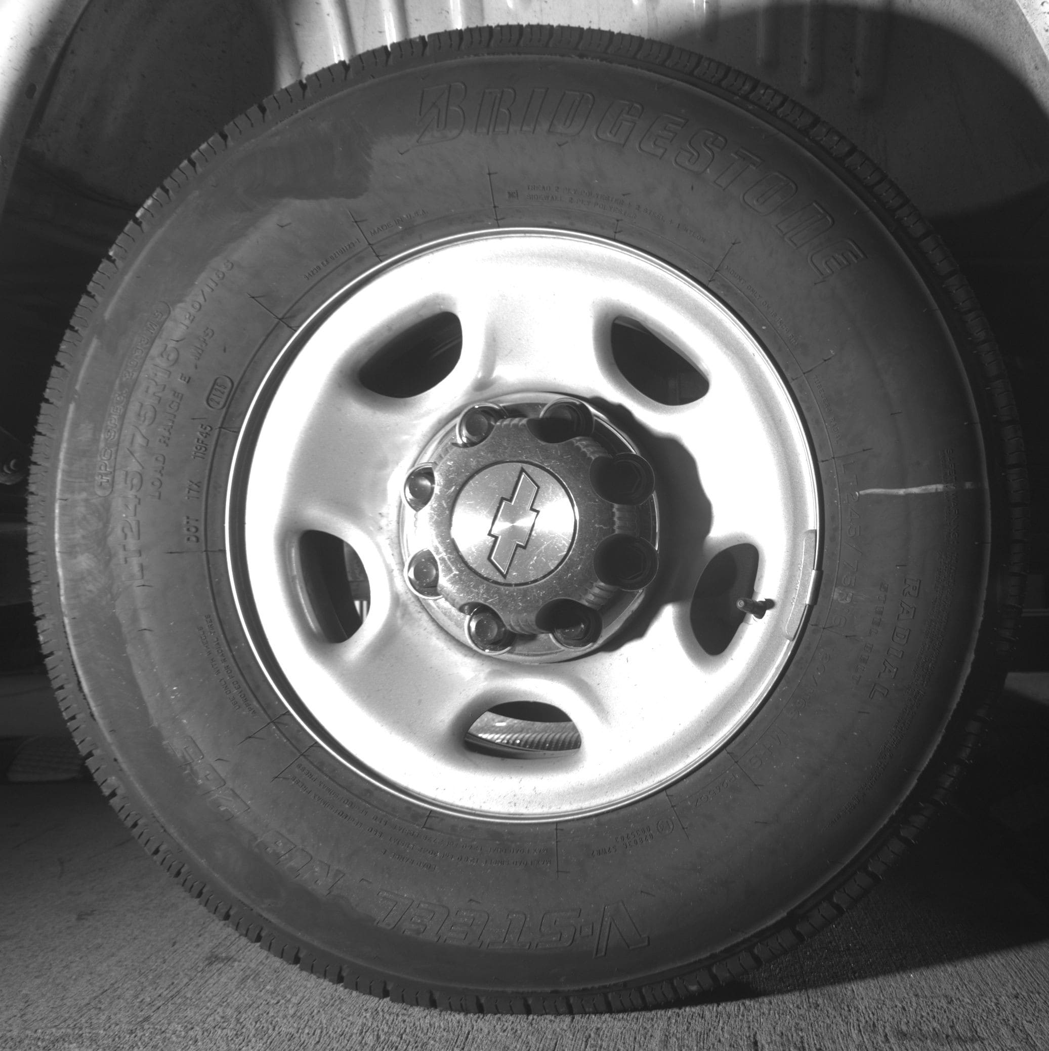 Thumbnail: 2025 Chevrolet Express - 12