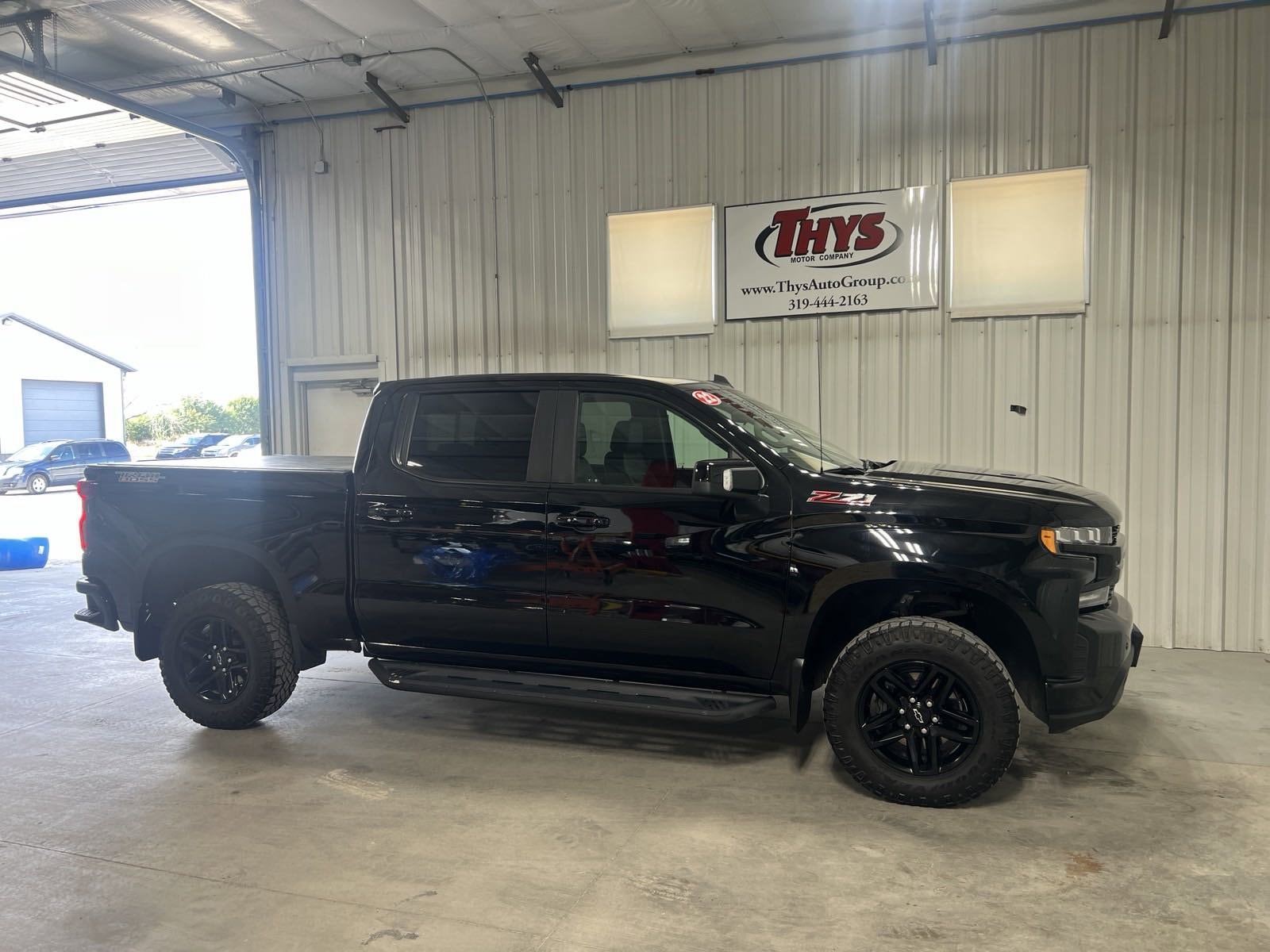 Used 2022 Chevrolet Silverado 1500 Limited LT Trail Boss with VIN 1GCPYFED4NZ107402 for sale in Belle Plaine, IA