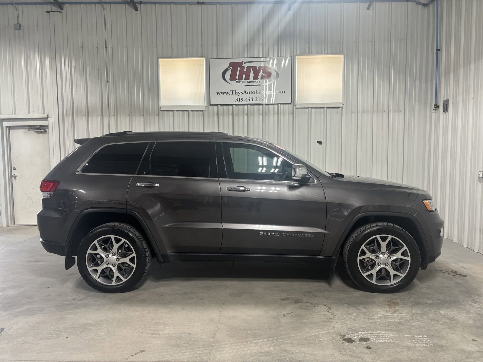 Used 2021 Jeep Grand Cherokee Limited with VIN 1C4RJFBG9MC827436 for sale in Belle Plaine, IA