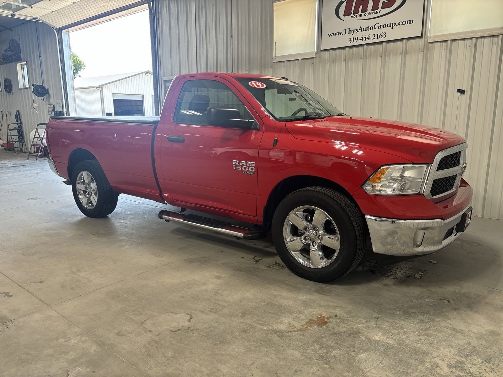 Used 2019 RAM Ram 1500 Classic Tradesman with VIN 3C6JR6DG4KG602233 for sale in Belle Plaine, IA