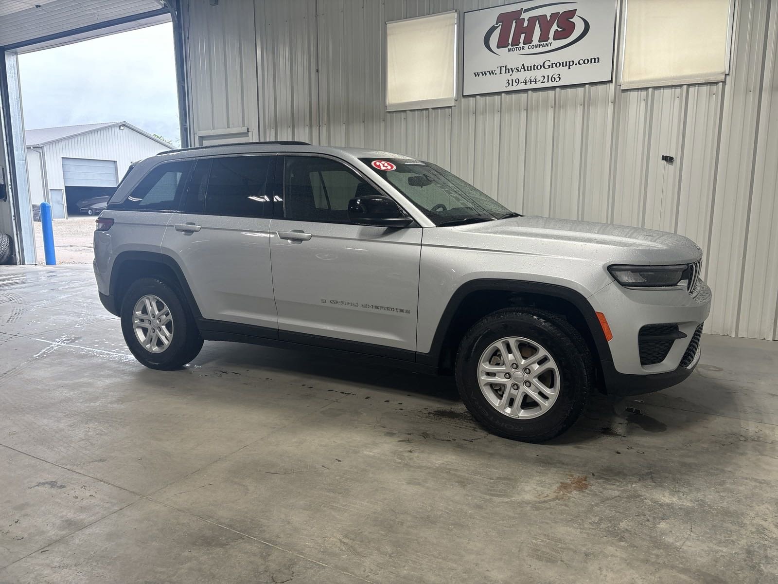 Used 2023 Jeep Grand Cherokee Laredo with VIN 1C4RJHAG9P8905959 for sale in Belle Plaine, IA