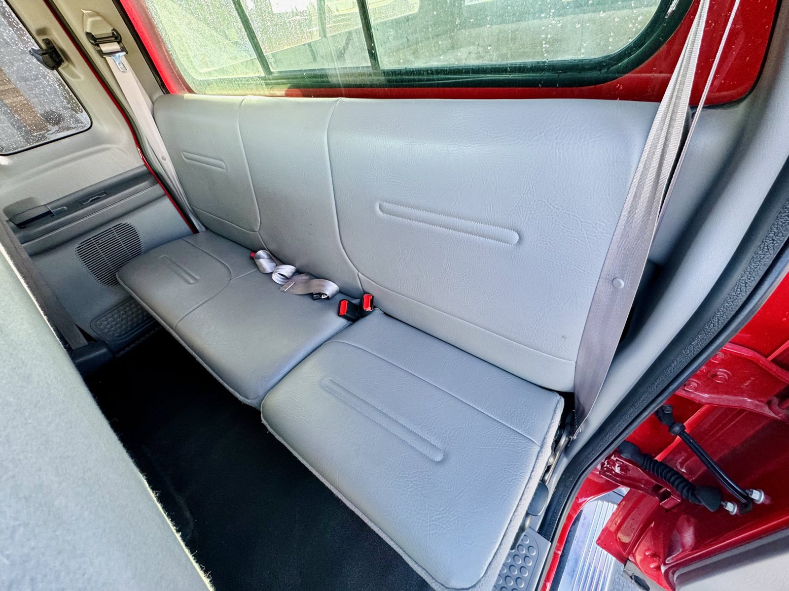2000 Ford F-250 Super Duty XL - Photo 13
