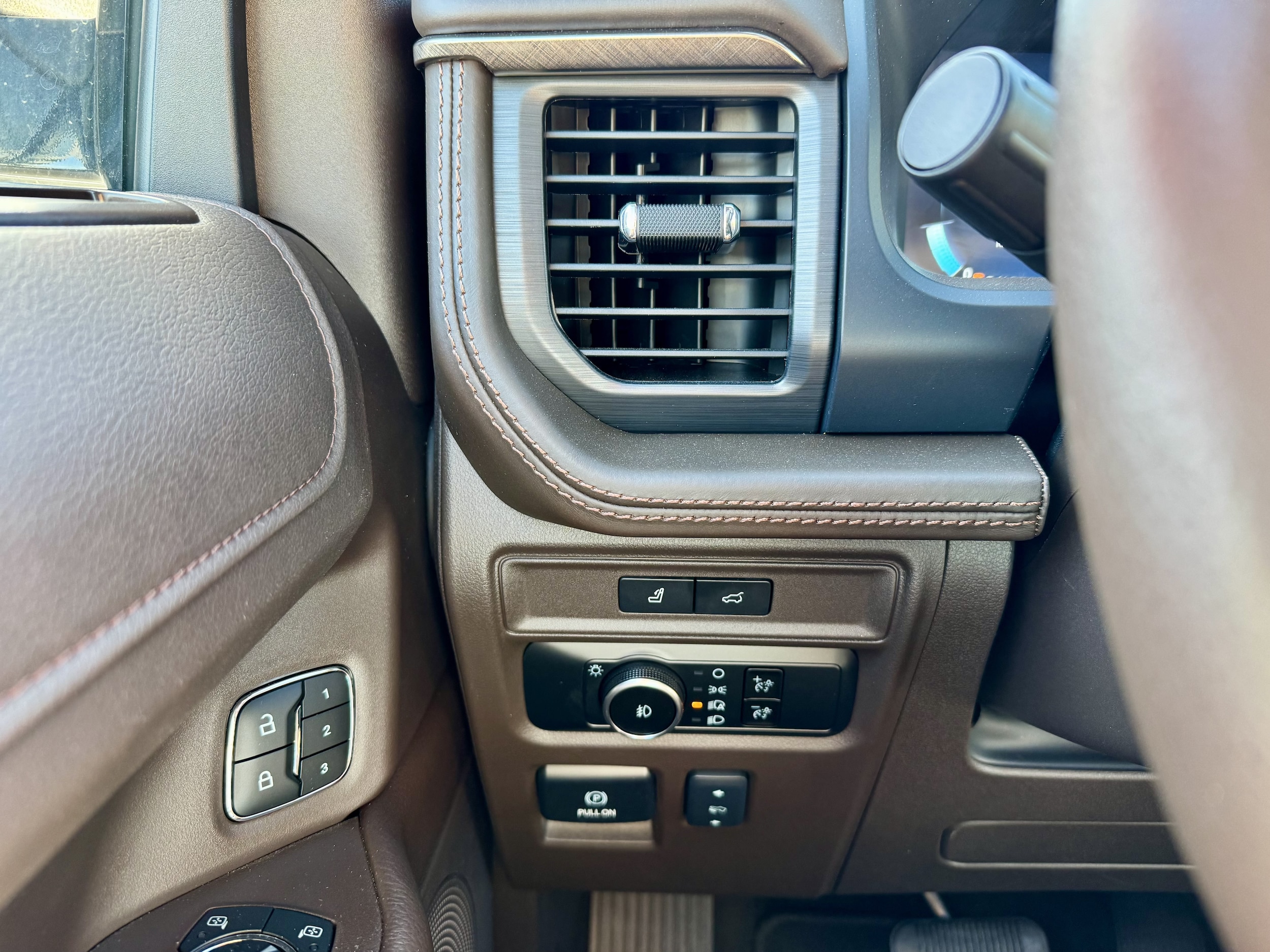 2024 Ford Expedition King Ranch - Photo 23