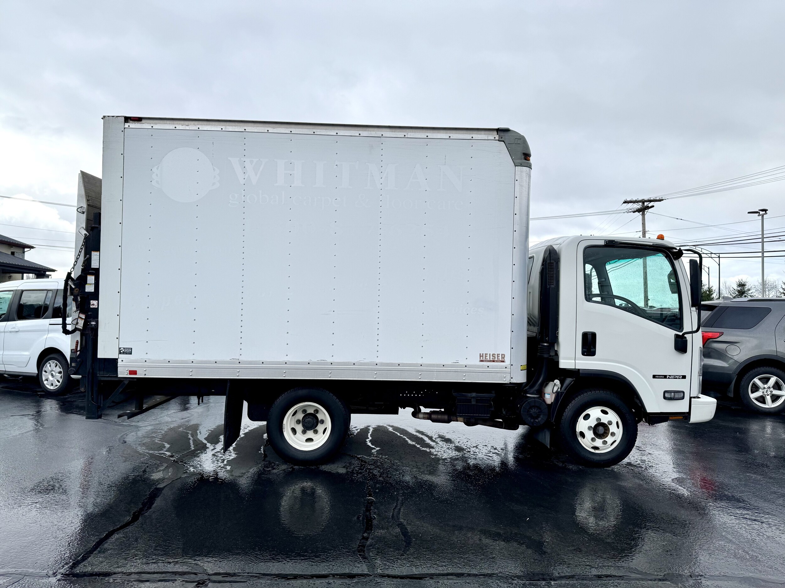 2017 Isuzu NPR - Photo 19