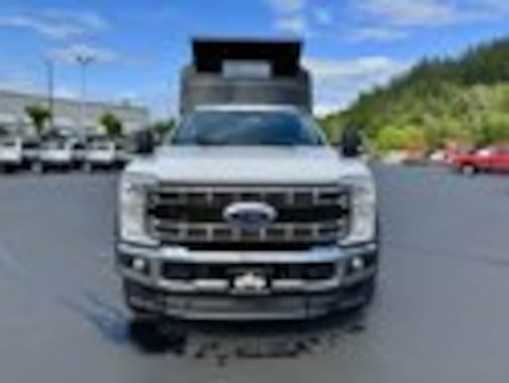 Used 2023 Ford F-450 XLT 9' DUMP BOX Truck Crew Cab