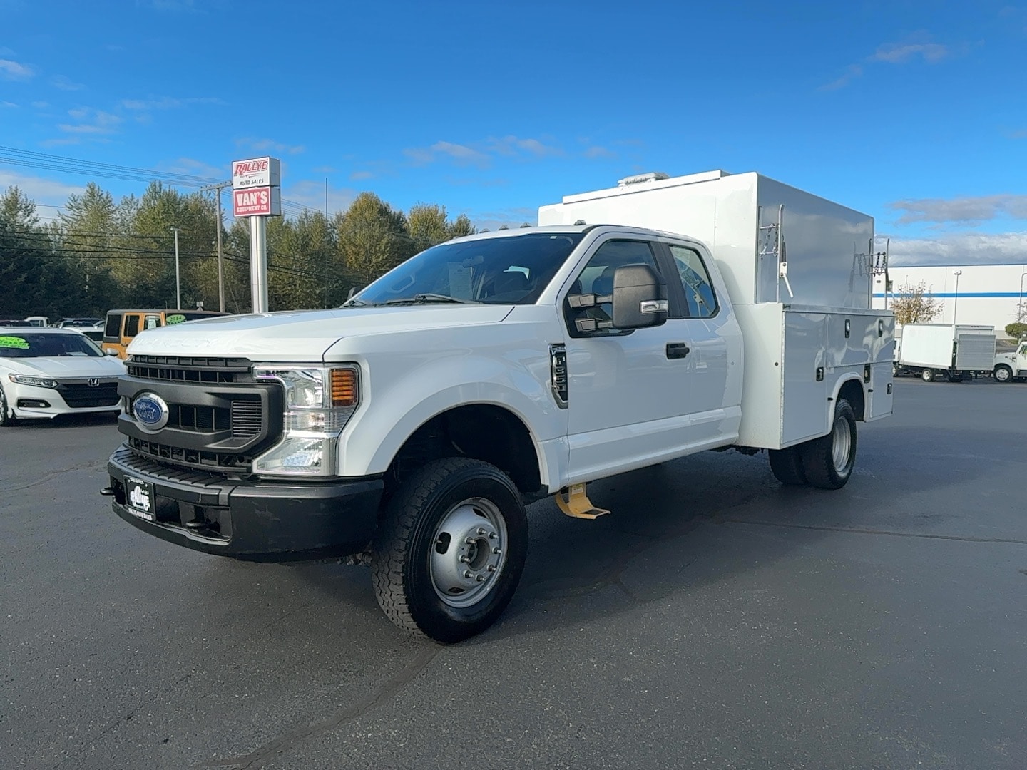2020 Ford F-350 Super Duty Chassis Cab