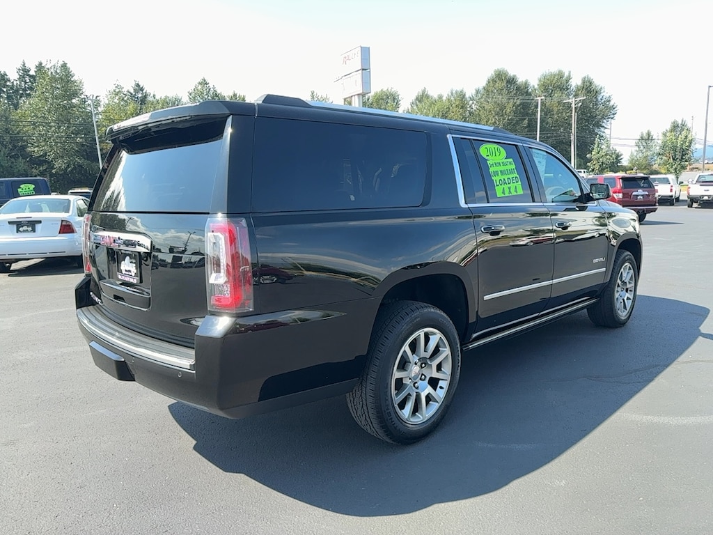 Used 2019 GMC Yukon XL Denali SUV