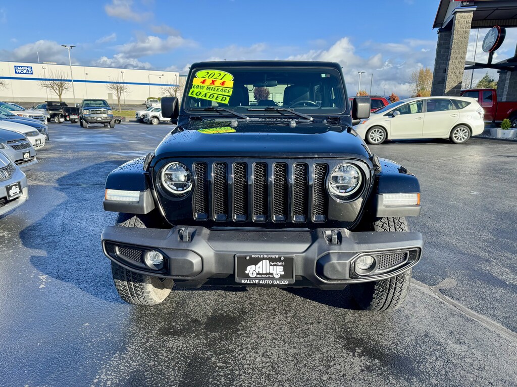 Used 2021 Jeep Wrangler Unlimited Sahara SUV
