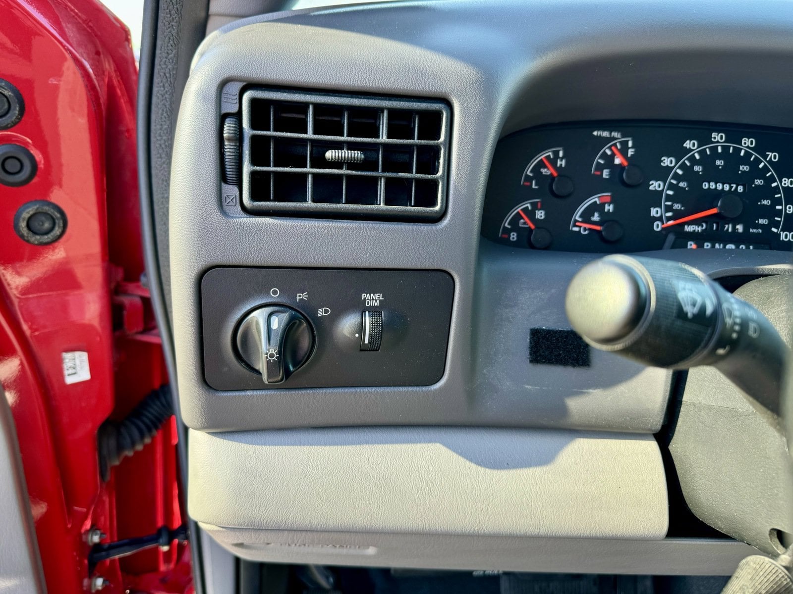 2000 Ford F-250 Super Duty XL - Photo 23