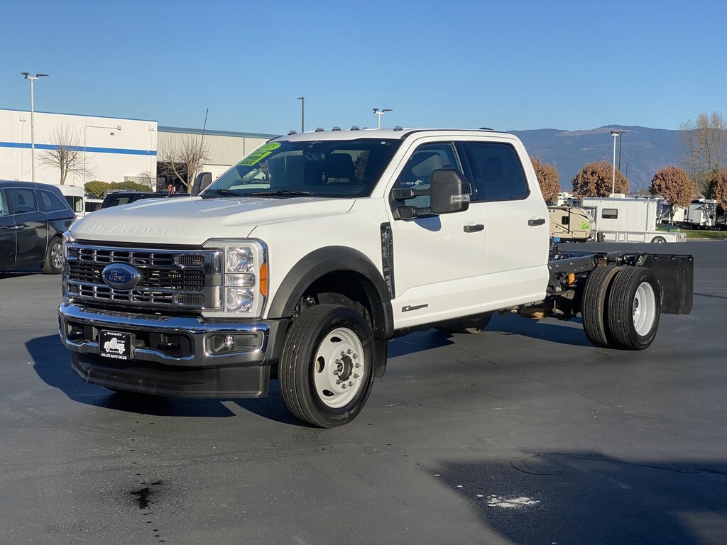 Used 2023 Ford F-450 Chassis Truck Crew Cab