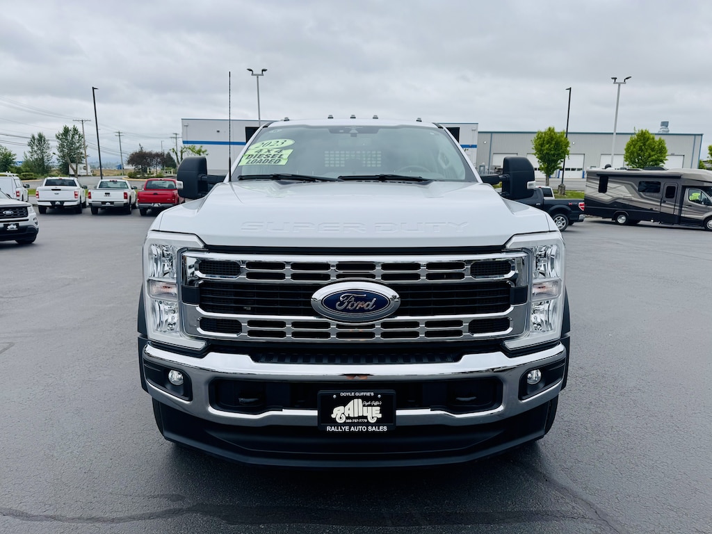 Used 2023 Ford F-450 FLATBED DUMP Truck Crew Cab