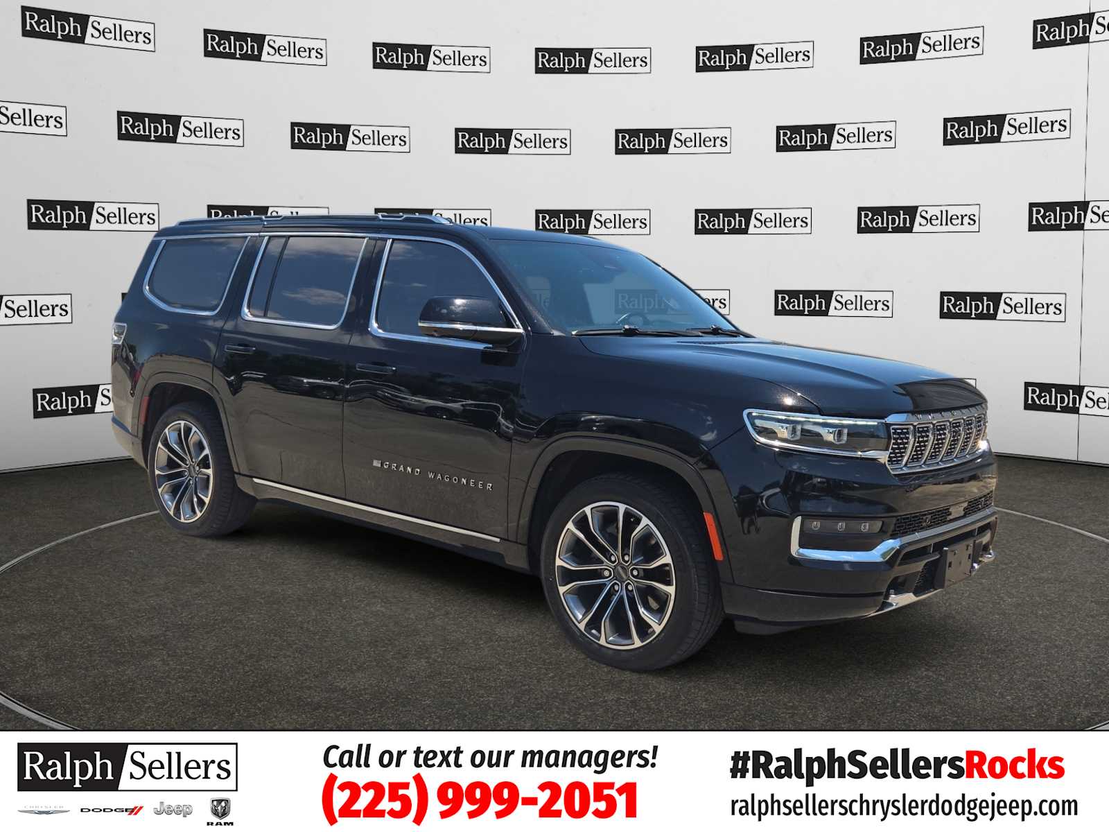 2022 Jeep Grand Wagoneer Series III 4WD's photo