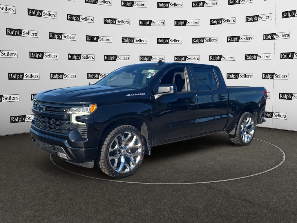 Used 2023 Chevrolet Silverado 1500 RST Truck