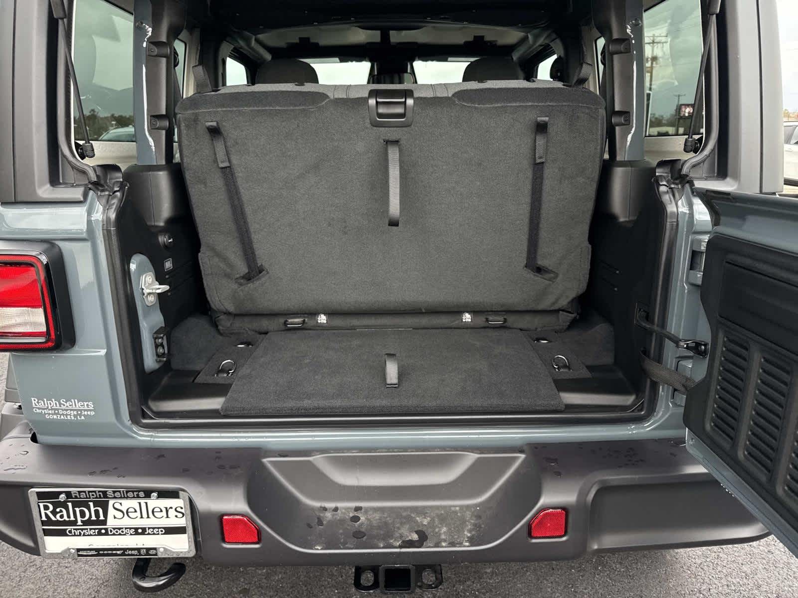 2026 Jeep Wrangler 2-Door Willys - Photo 7