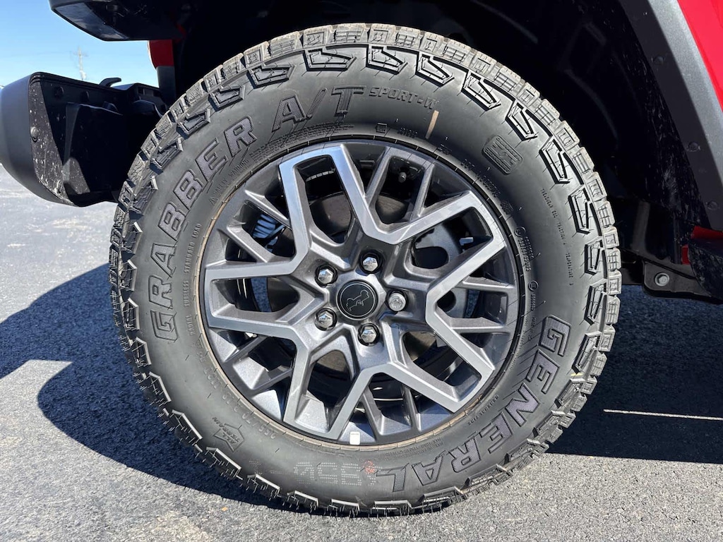 New 2025 Jeep Wrangler 4dr Sahara 4x4 Sport Utility