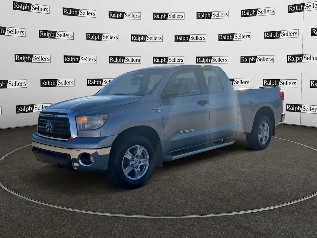 Used 2011 Toyota Tundra Truck
