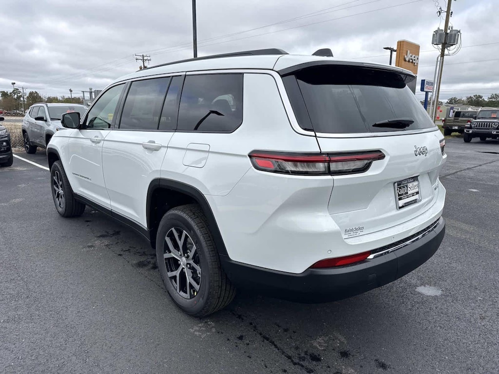 New 2025 Jeep Grand Cherokee L Limited Sport Utility