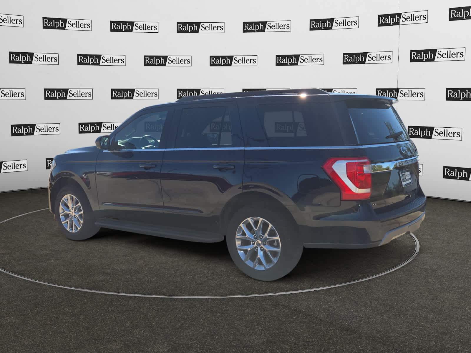 2021 Ford Expedition XLT photo 4