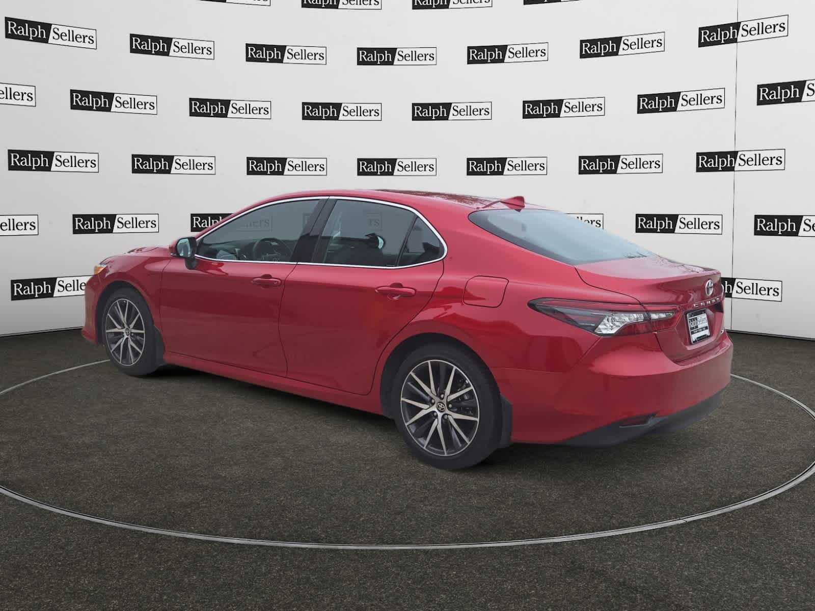 2024 Toyota Camry XLE photo 4