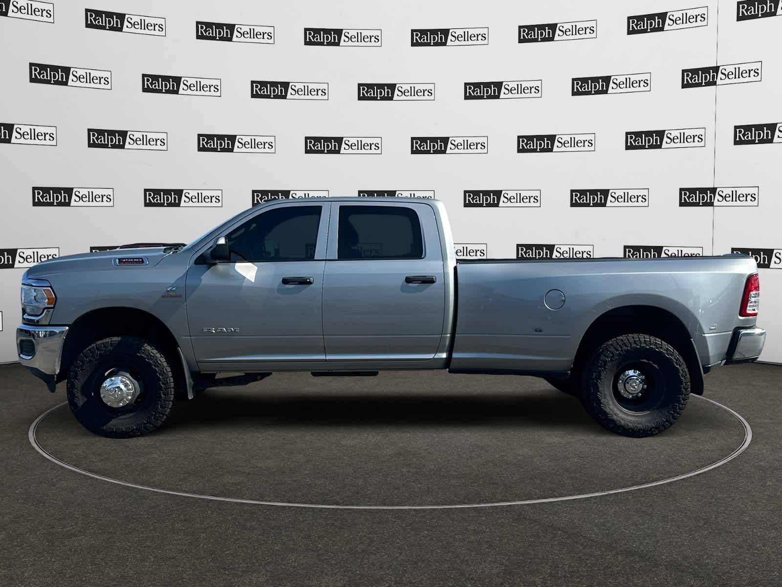 2021 Ram 3500 Tradesman photo 3