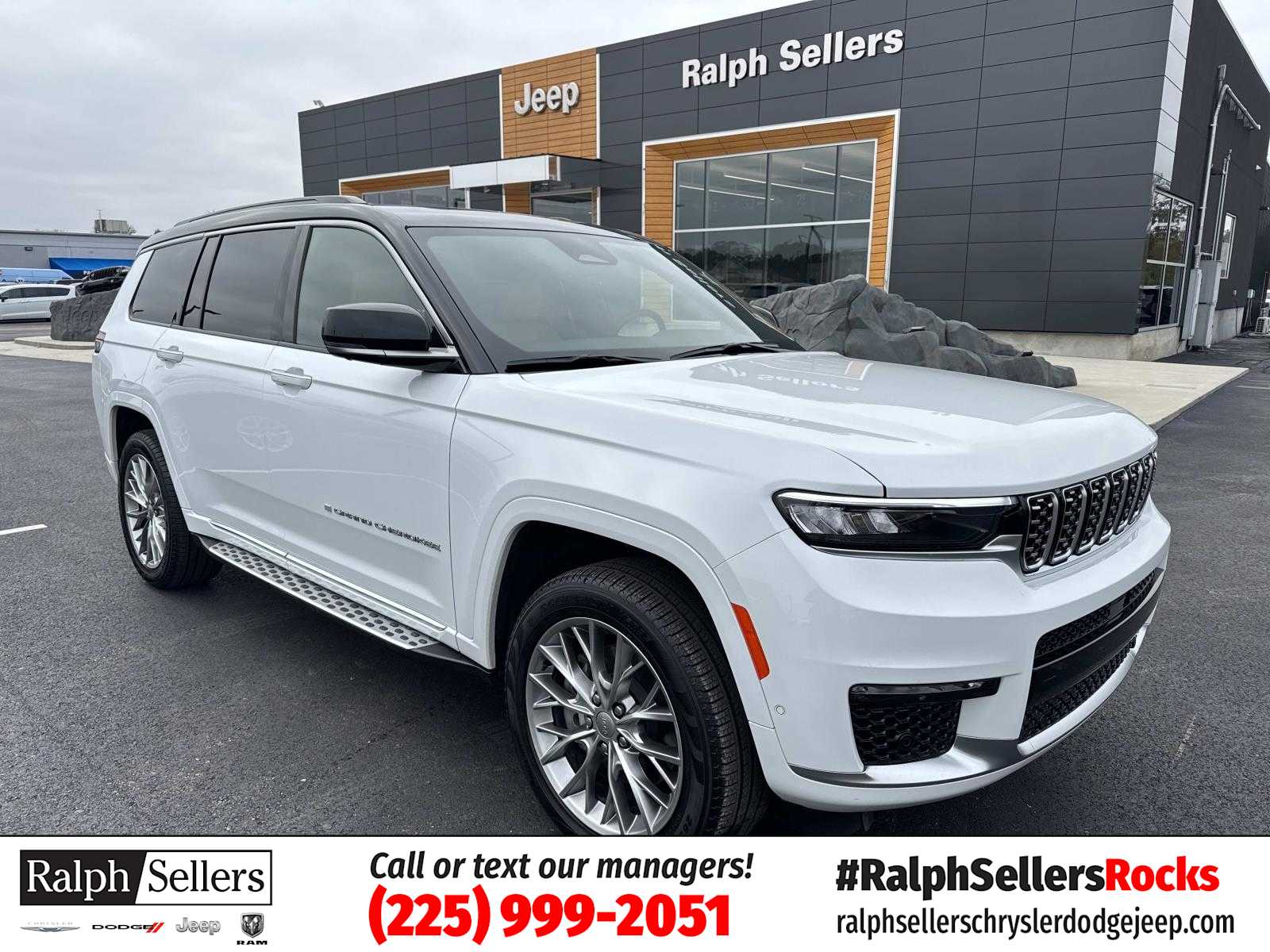 2025 Jeep Grand Cherokee L Summit's photo