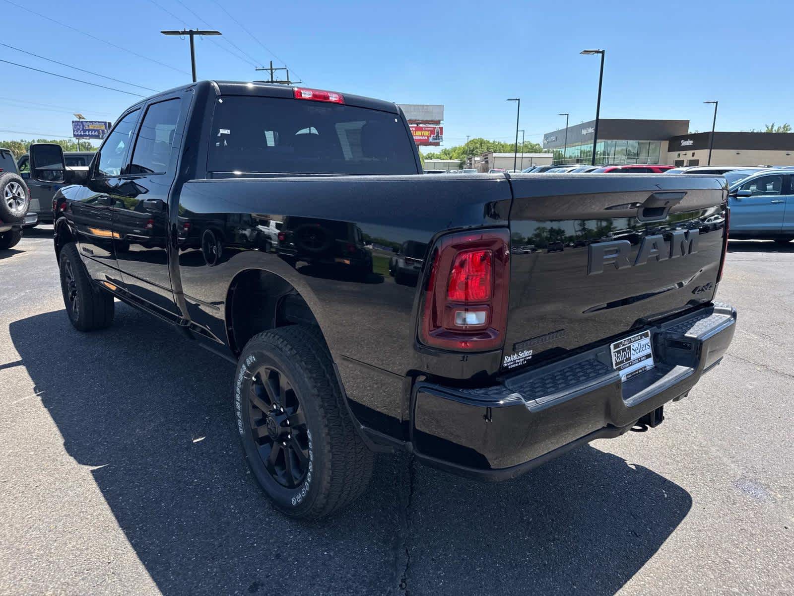2025 Ram 2500 Big Horn photo 4