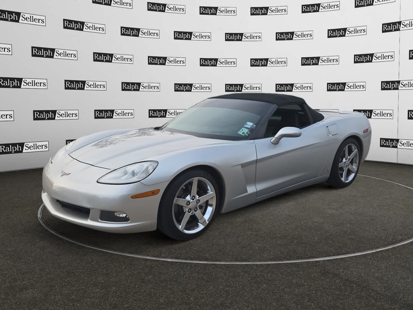 2008 Chevrolet Corvette Convertible photo 2