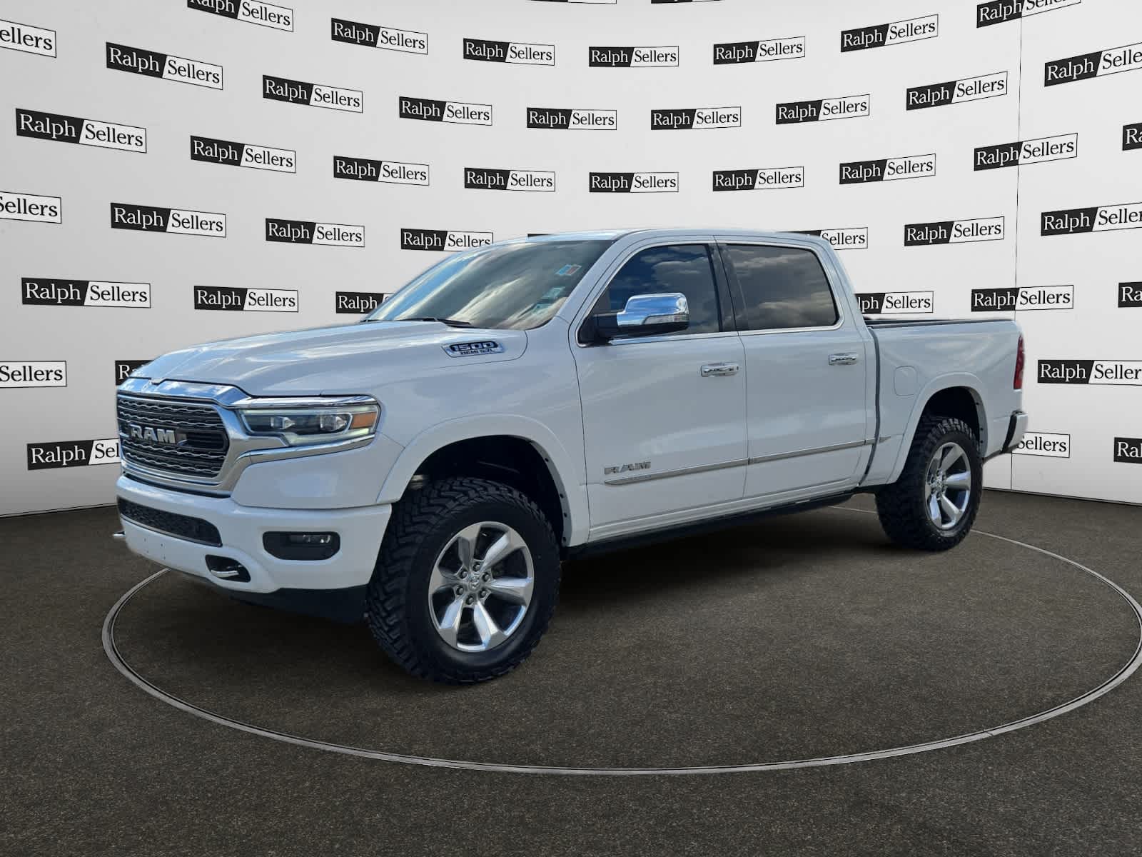 2019 Ram 1500 Limited photo 2