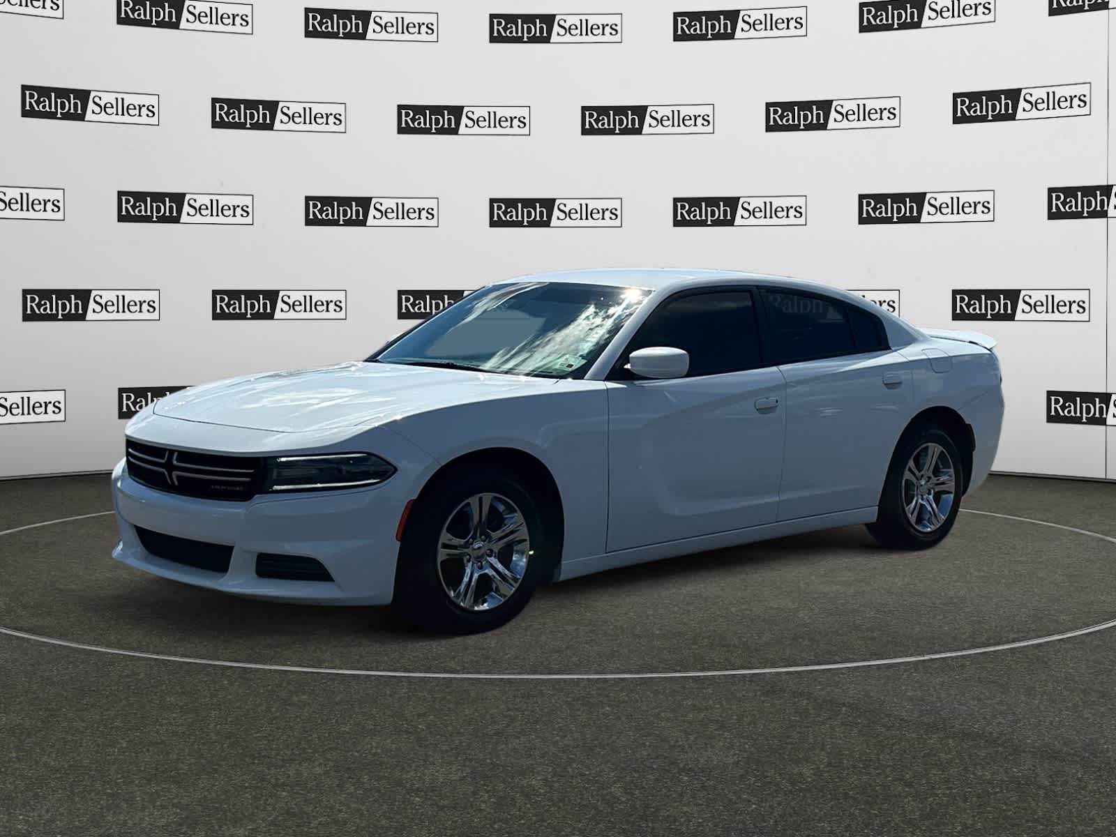 Used 2015 Dodge Charger SE with VIN 2C3CDXBG9FH795319 for sale in Gonzales, LA