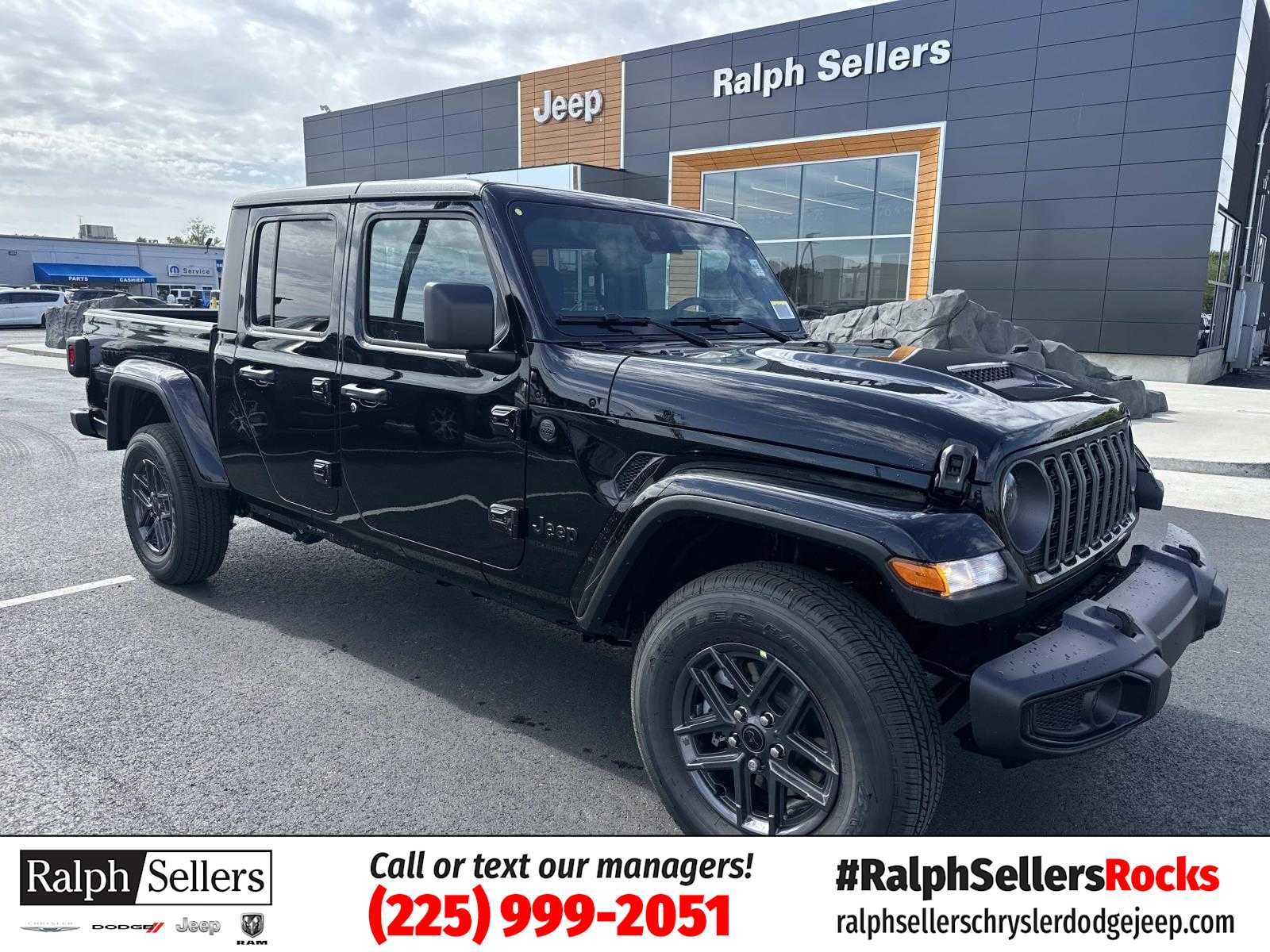 2025 Jeep Gladiator Sport S's photo