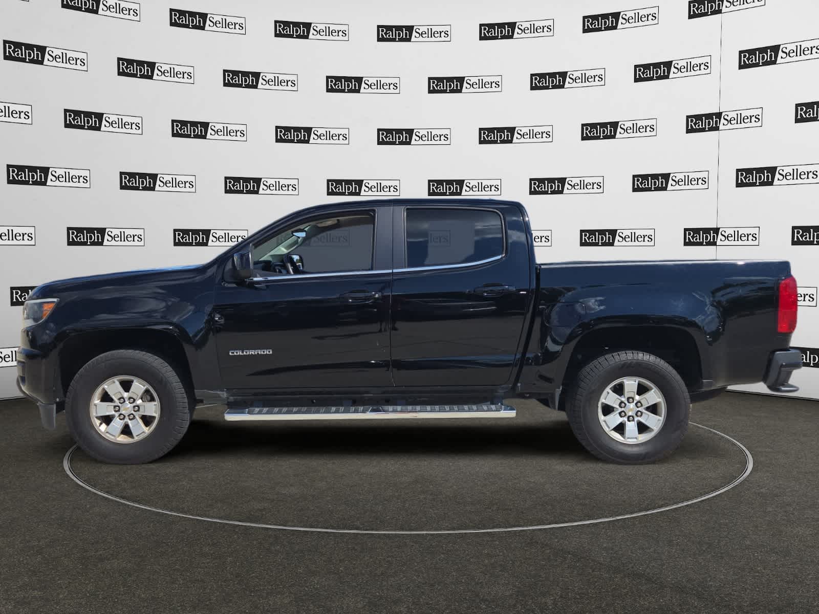 2019 Chevrolet Colorado Work Truck photo 3