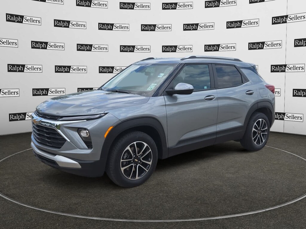 Used 2025 Chevrolet Trailblazer LT SUV