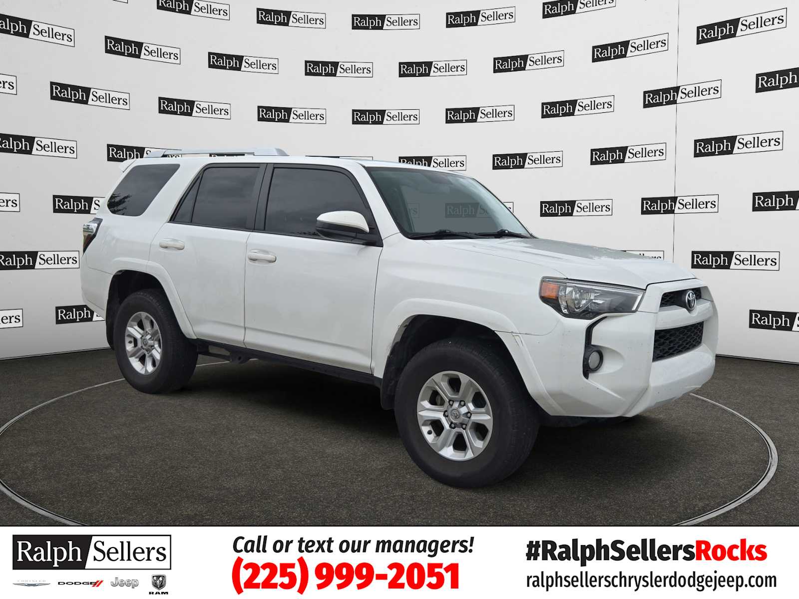 2018 Toyota 4Runner SR5 V6's photo