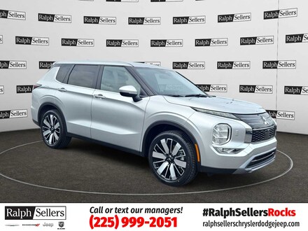 2025 Mitsubishi Outlander SE SUV