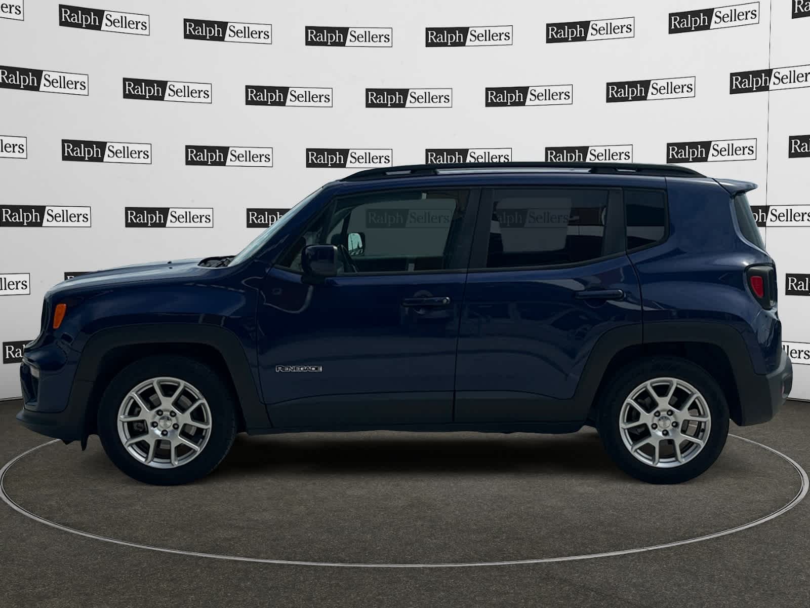 2020 Jeep Renegade Latitude photo 3