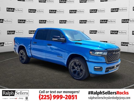 2025 Ram 1500 Big Horn 4x2 Crew Cab 57 Box Truck