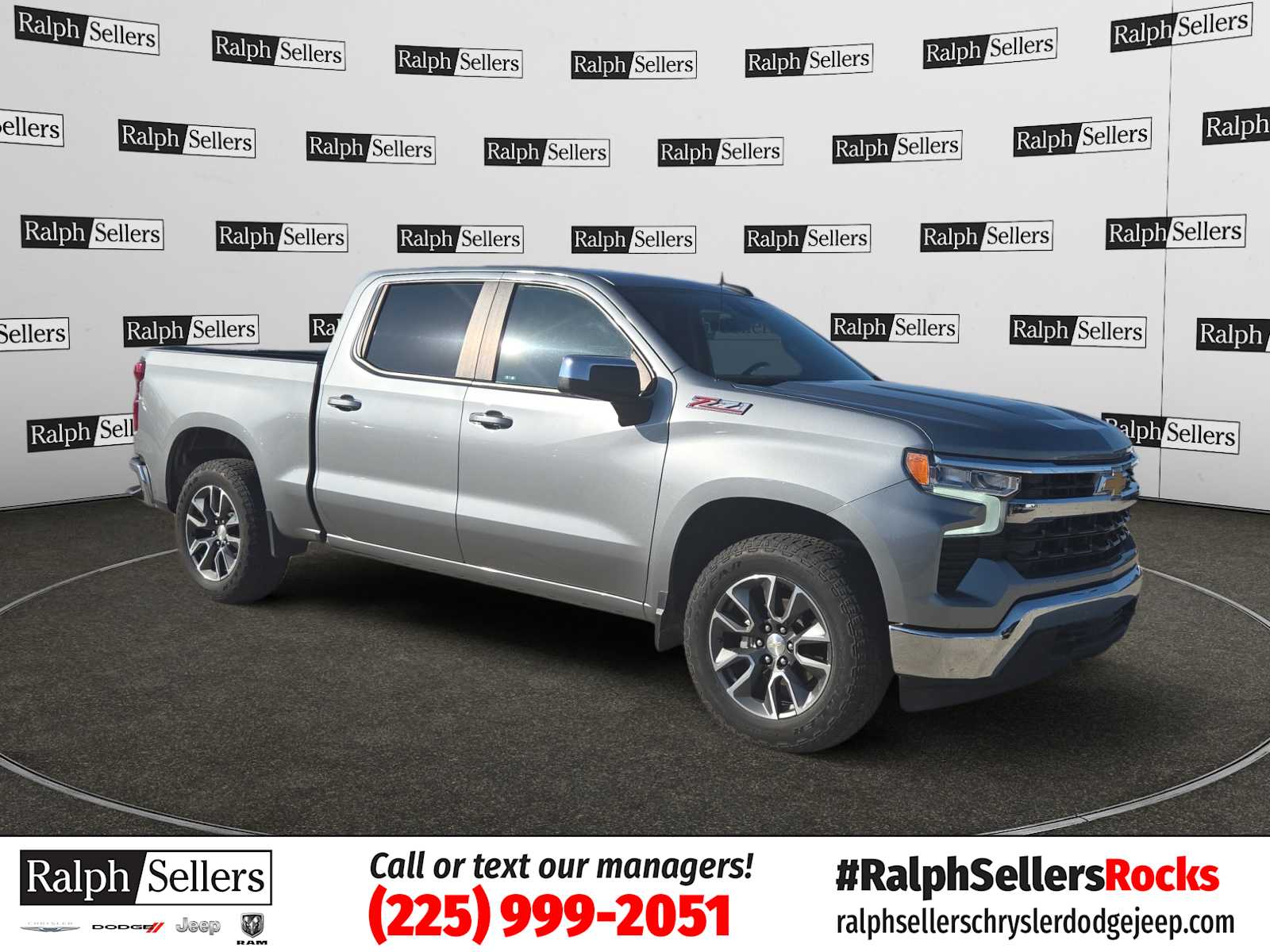 2023 Chevrolet Silverado 1500 LT's photo